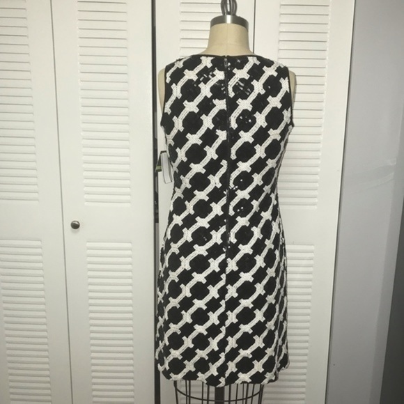 Sequined Sheath Dress - Picture 4 of 7